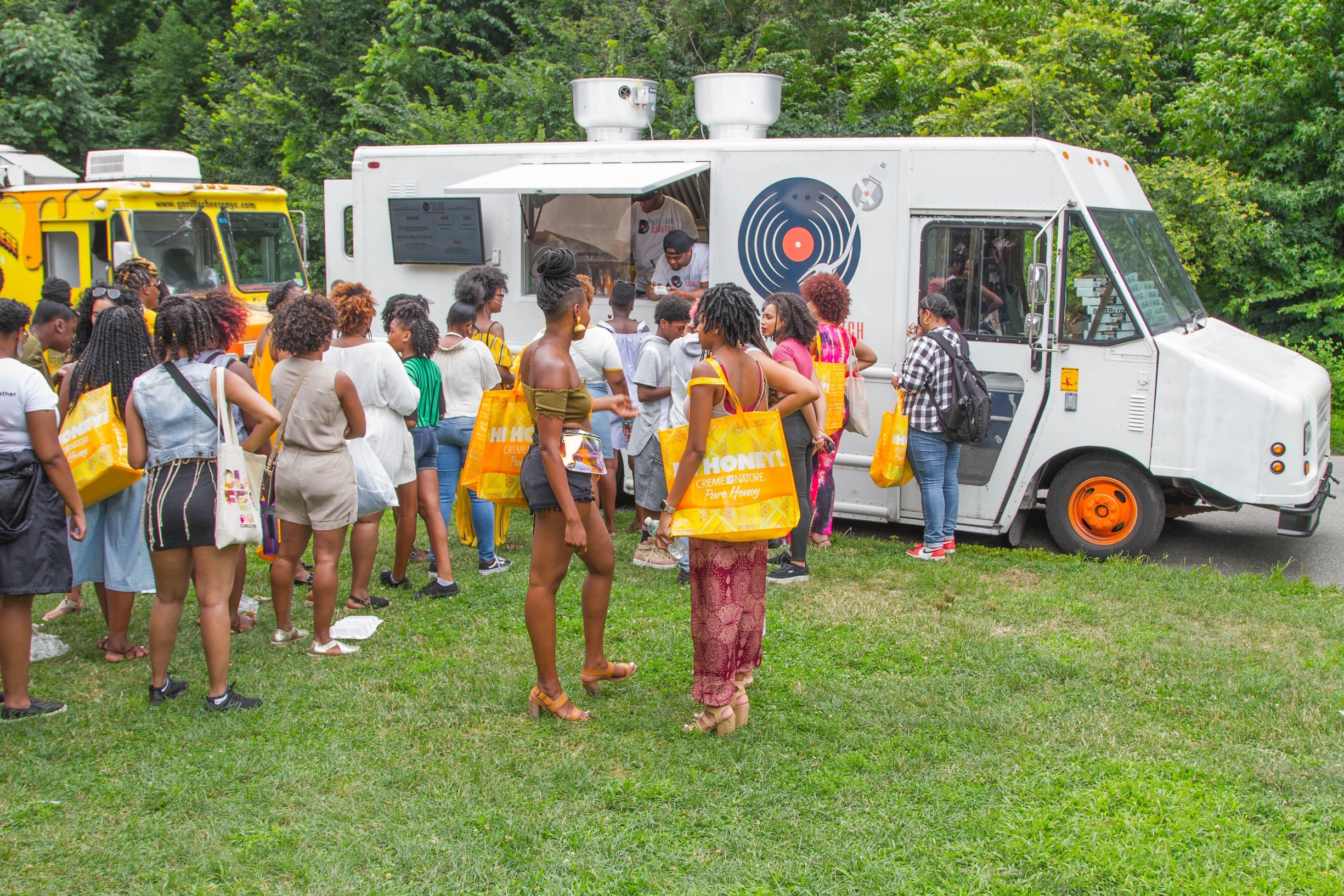 Soul food catering food truck New York