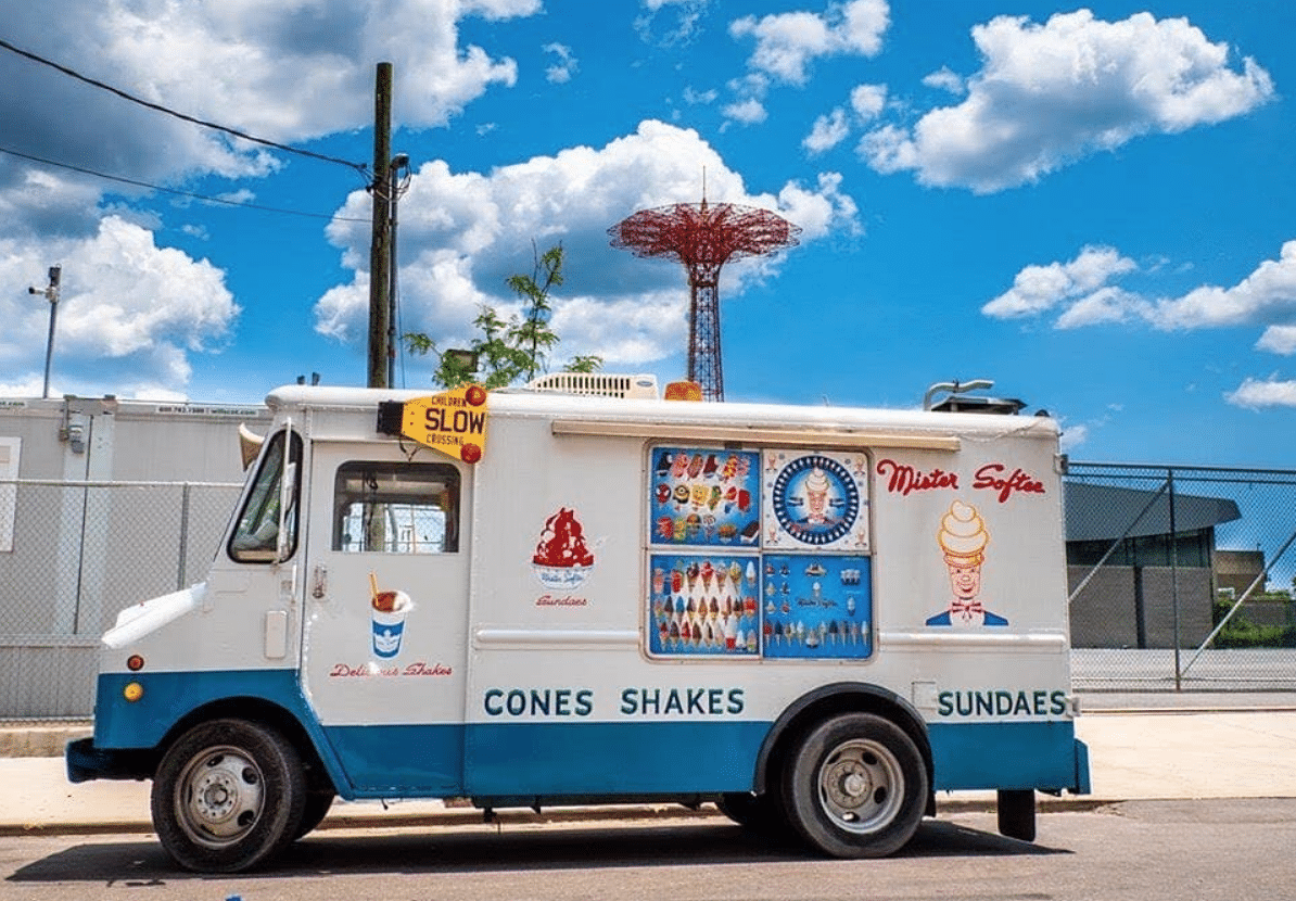 Mister Softee Musical Little Truck FREE SHIPPING NYC Famous Ice Cream Truck 
