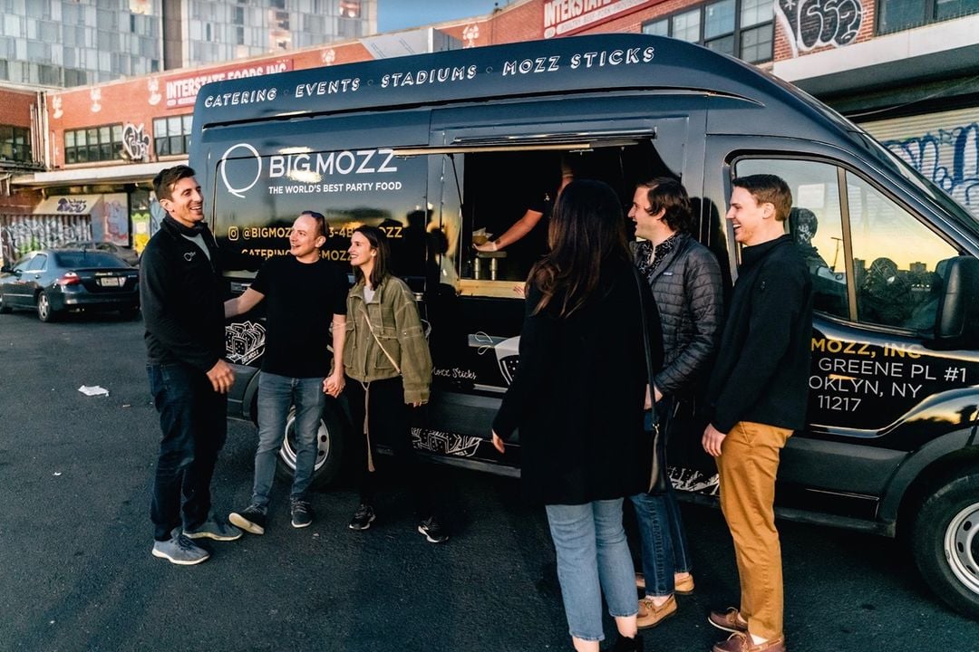 How to Find Food Trucks for Rent in New York