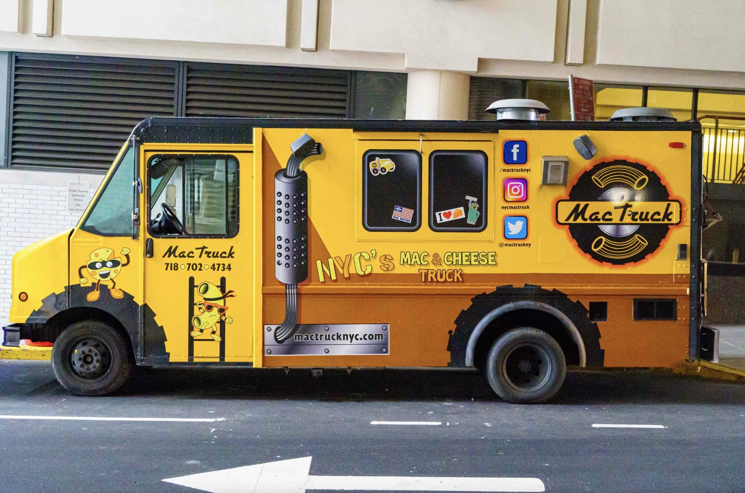 Mac Truck NYC food truck