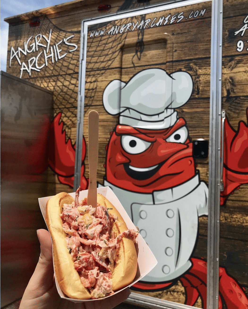 Angry Archies lobster roll