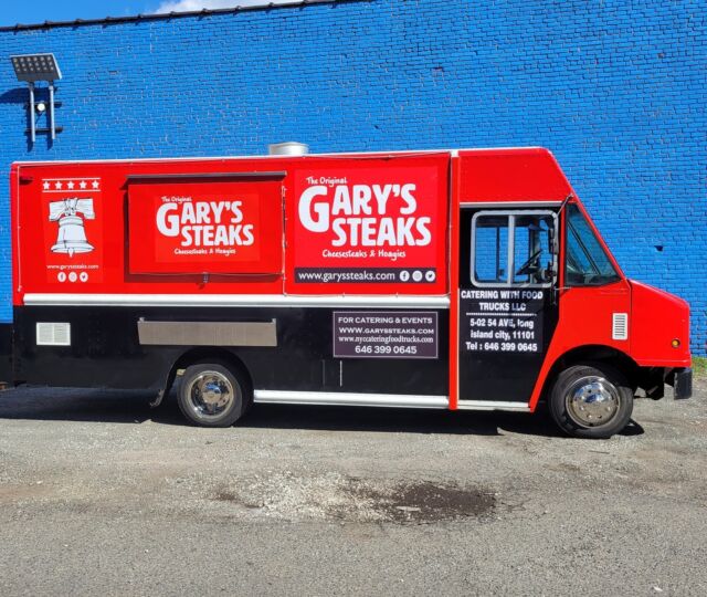 Ready for something hot and delicious? 🤤 Please welcome our newest member garyssteaks, serving up authentic Philly Cheesesteaks on the streets of New York since 2014, and still going strong! ⁠
⁠
Book Gary's Steaks food truck for your next event through our website! ⁠
⁠
📸 li_foodaholics